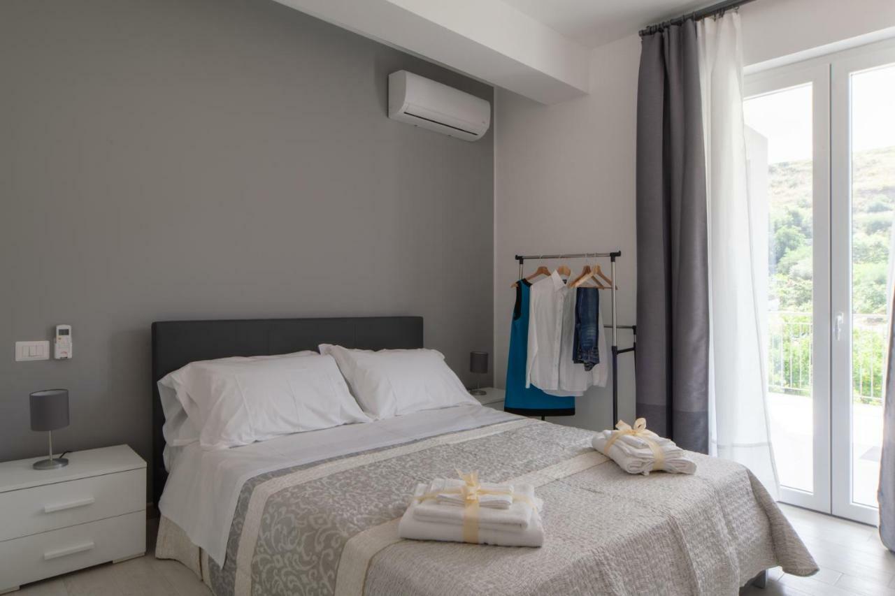 House 103 Rent Apartment Capo dʼOrlando Exteriér fotografie